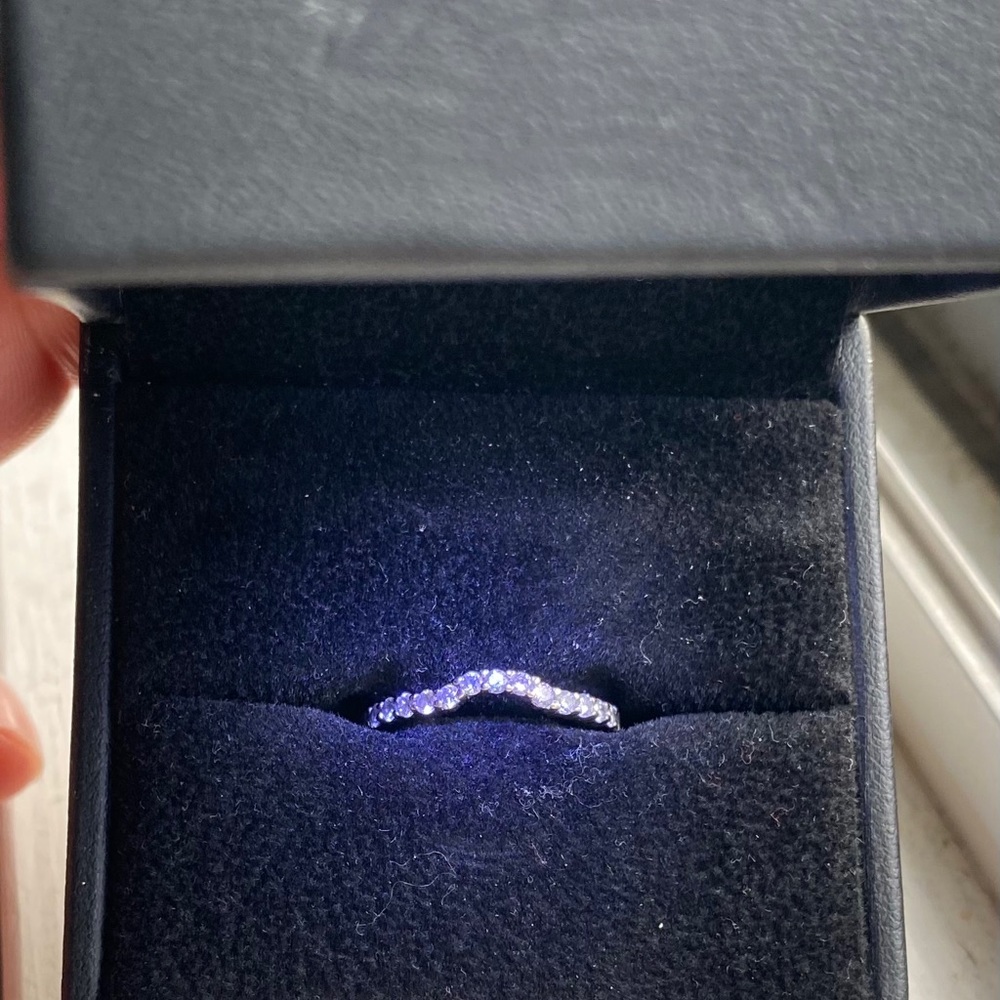 18K White Gold Genuine Diamond Eternity Band